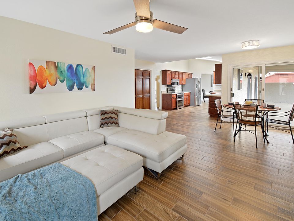 1st image of 15337 E Palomino Blvd