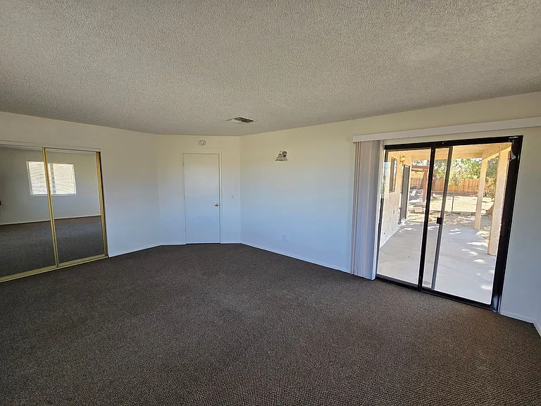 72211 Sunnyvale Dr — Photo 9