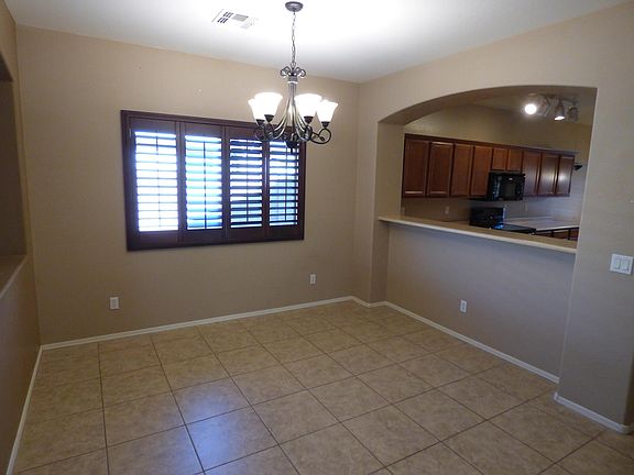 3rd image of 3006 E Eleana Ct