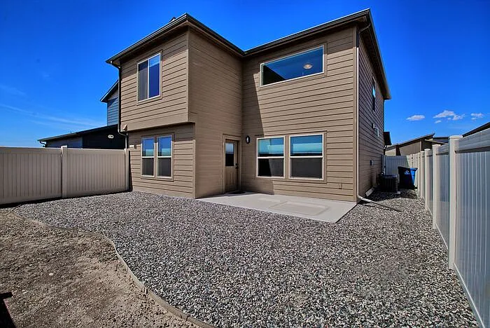 380 White River Dr — Photo 6