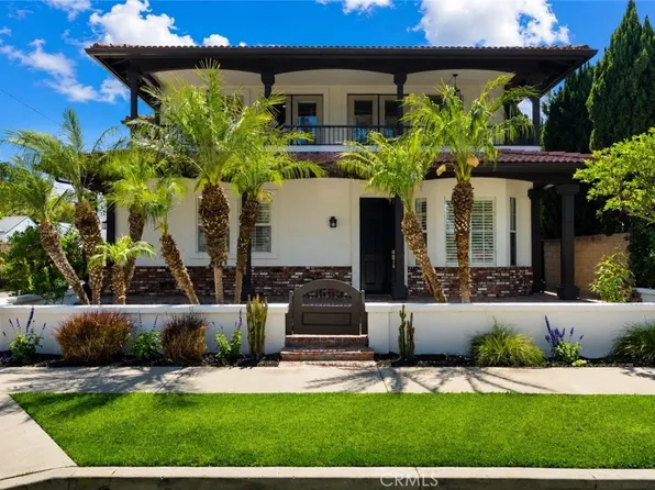 267 Mesa Dr, Costa Mesa, CA 92627