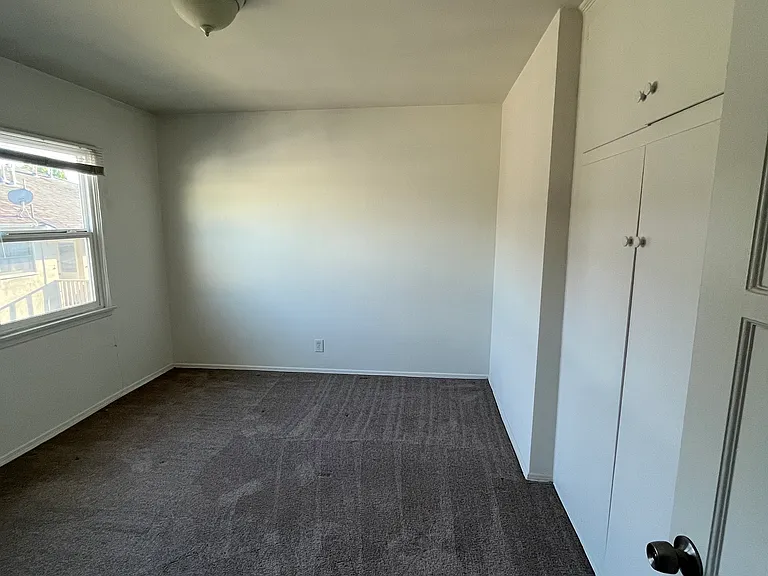 1225 Harvard St #7 — Photo 13