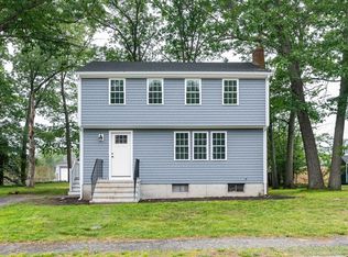 129 Damon Rd, Rockland, MA 02370