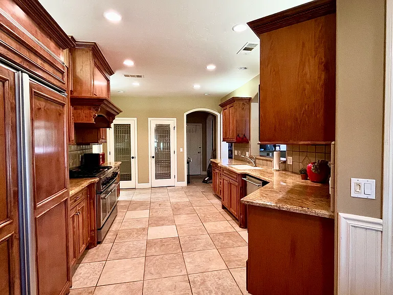 4709 W Harold Ave — Photo 5