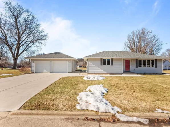 2821 Stumpf Street, Cross Plains, WI 53528