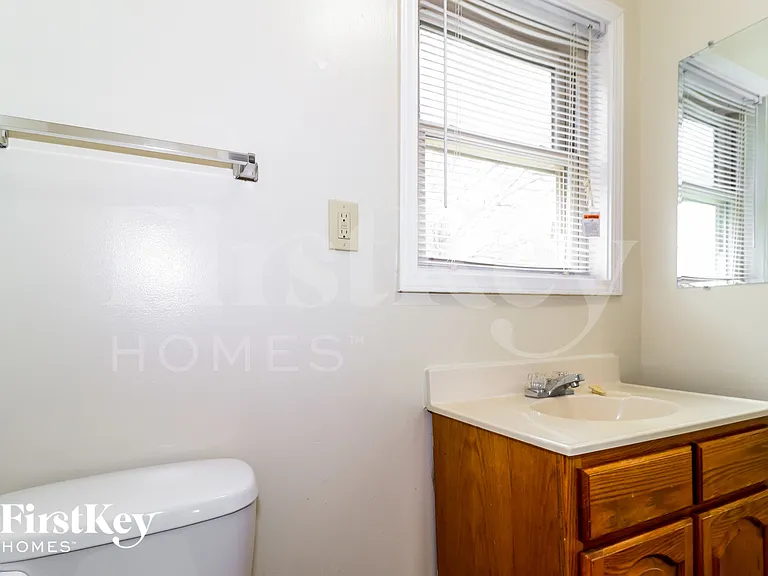 2786 Dromedary Dr — Photo 13