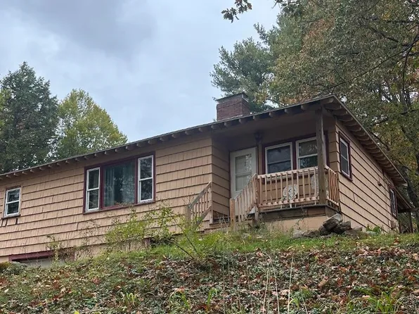 7 Beechwood Road, New Ipswich, NH 03071