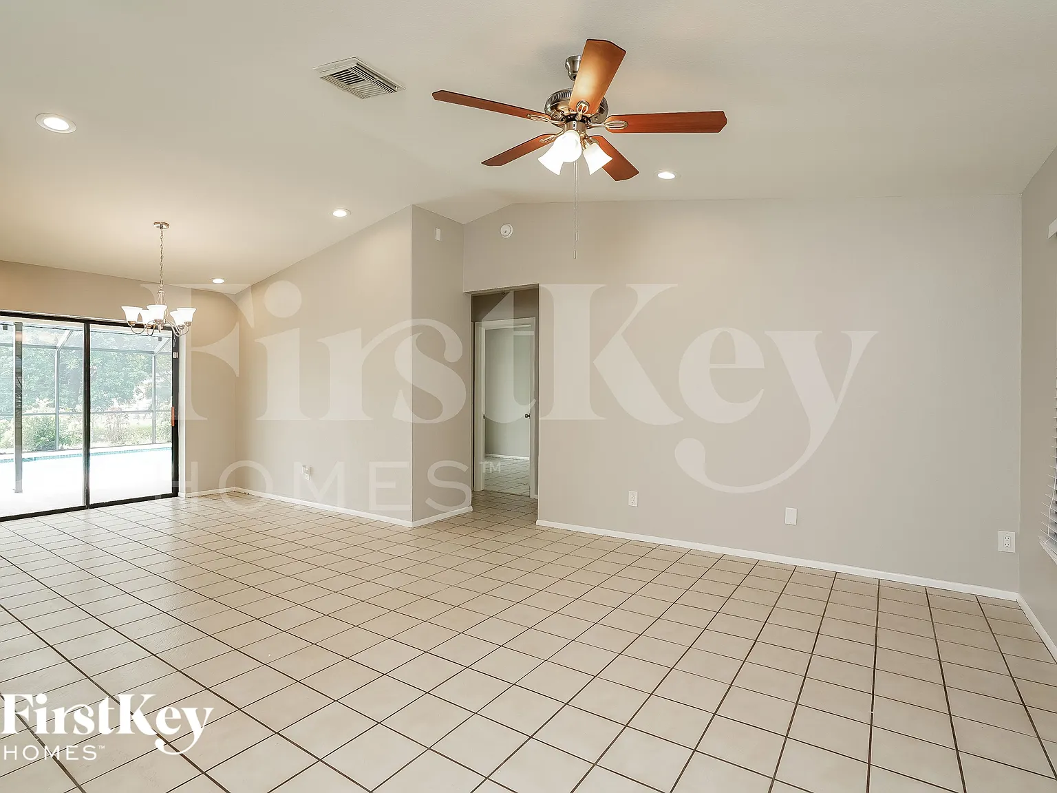 3 bed, 2.0 bath, 1230 sqft, $1,880 — Photo 2