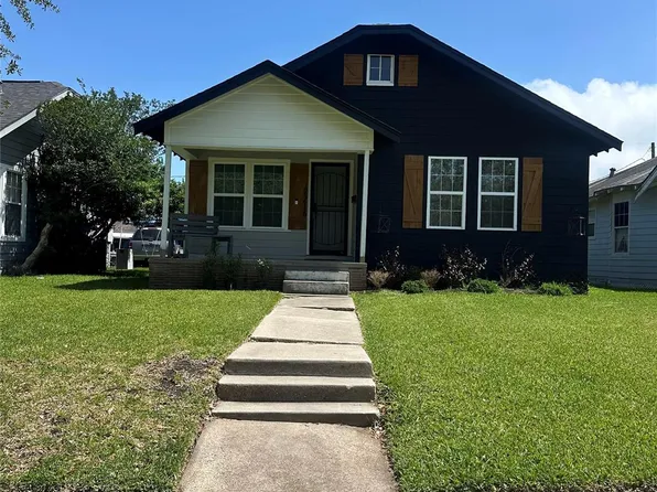 2216 New Jersey St, Baytown, TX 77520