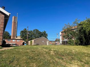 3923 Kingsland Ct, Saint Louis, MO 63116