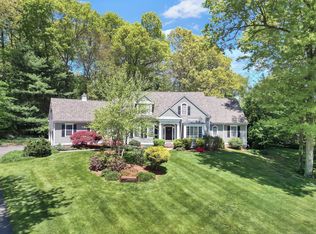 47 Leigh Gate Rd, Glastonbury, CT 06033