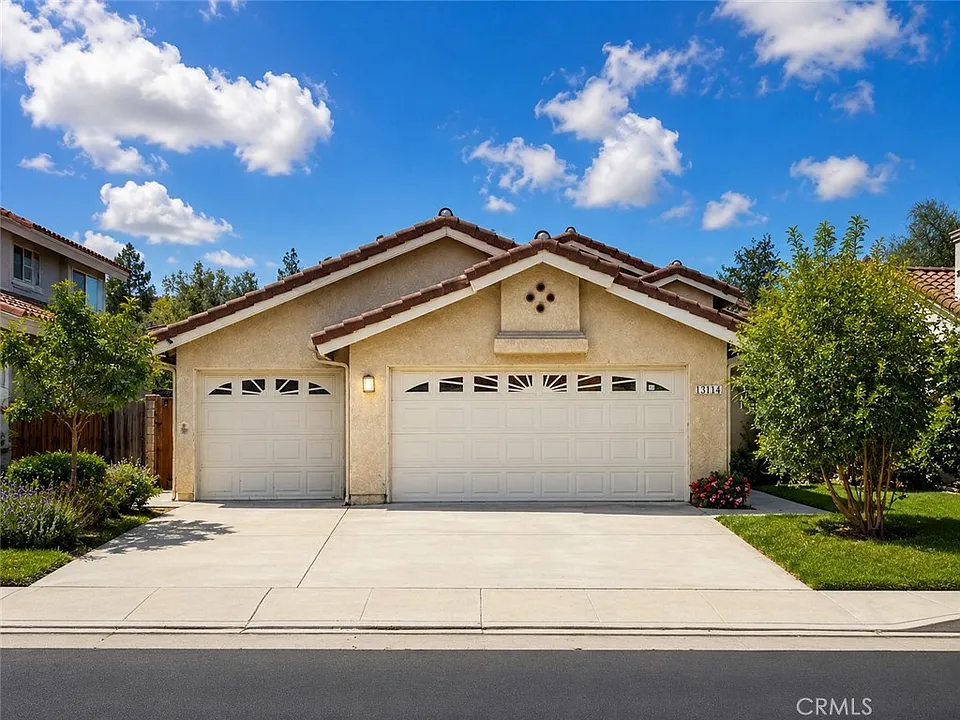 13114 Inglewood Ave