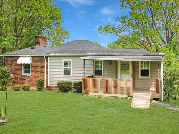 4130 Henderson Rd, Hickory, PA 15340