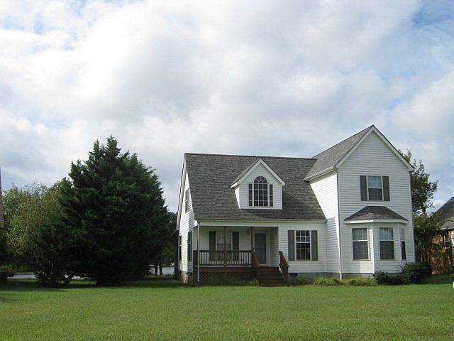 1st image of 286 Canoe Pl