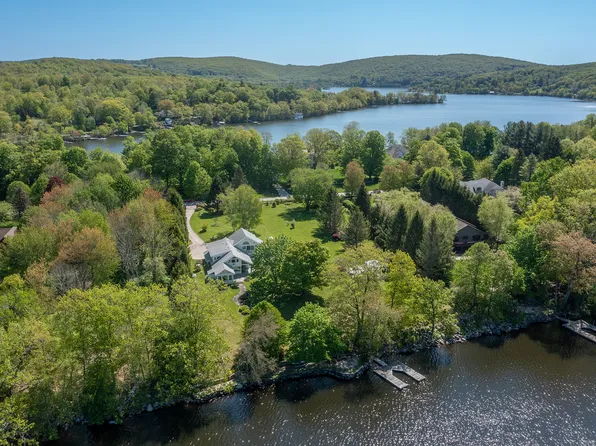 18 Arrow Point Road, Warren, CT 06777