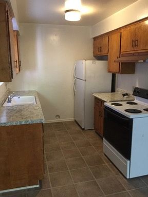 2nd image of 325 N Colorado Pl APT 3