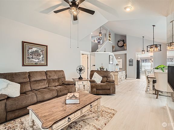 5th image of 23307 51st Avenue S #32-1