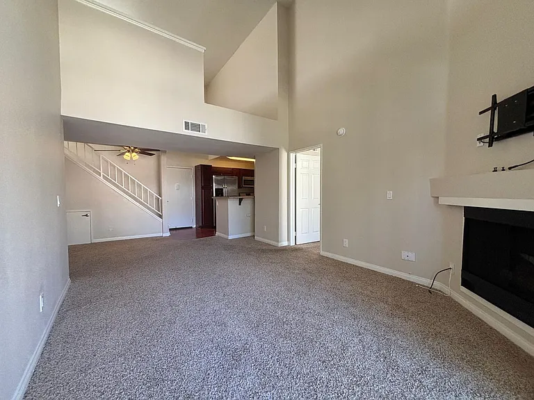 21450 Burbank Blvd #301 — Photo 1