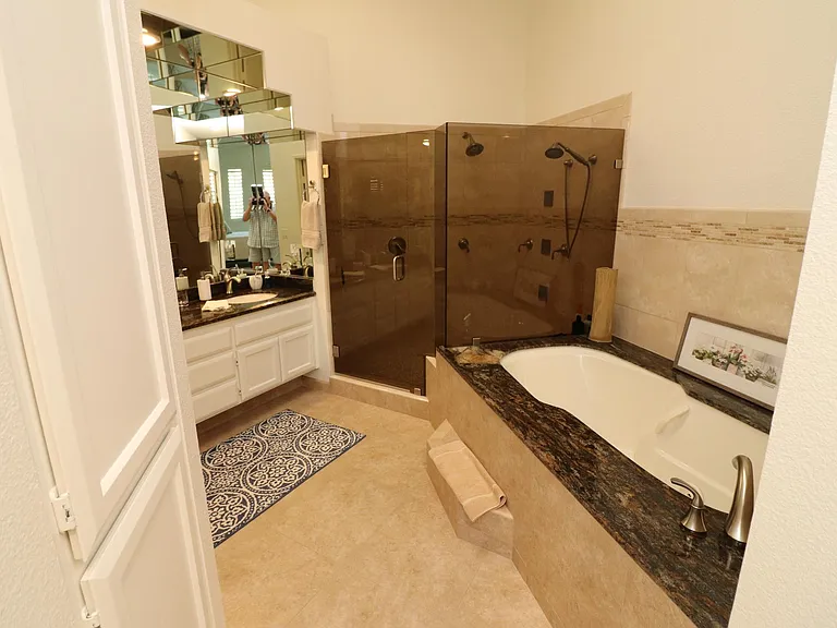 100 Brandigo Cir — Photo 14