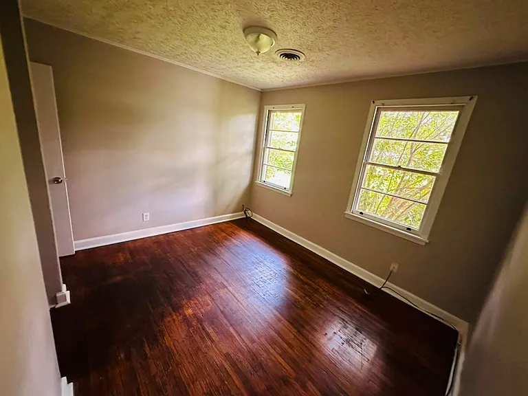 262 Perry Hill Rd — Photo 13