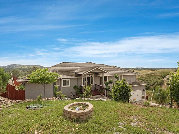 5th image of 1111 Paradise Peak Rd