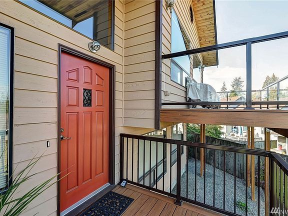 3rd image of 9709 8th St NE