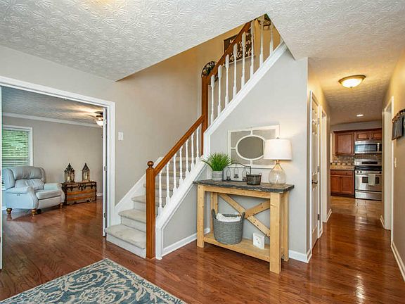 5th image of 7269 Coral Lake Dr
