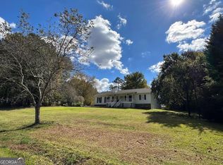 5420 Gum Creek Ct, Loganville, GA 30052
