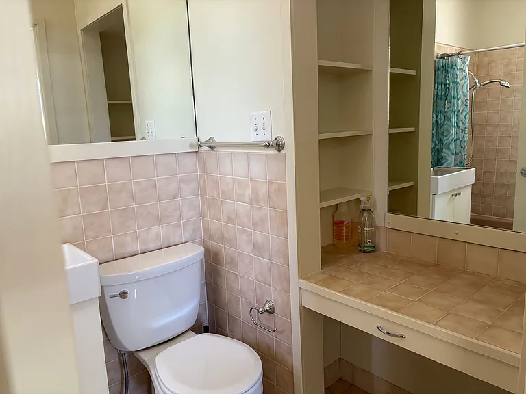 14 Roosevelt Cir — Photo 16