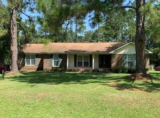 209 Raintree Dr, Albany, GA 31705