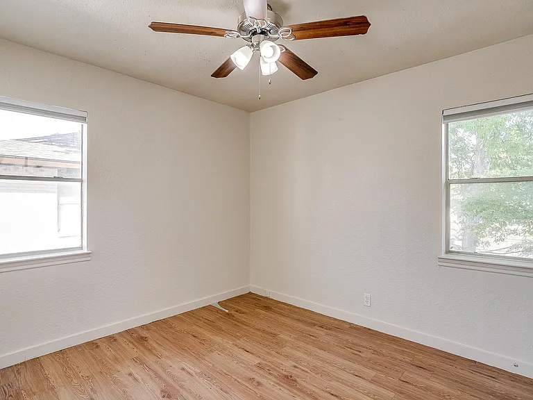 3419 S University Dr #D — Photo 9