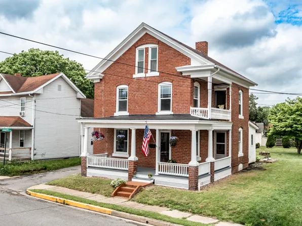 206 Orange St, Selinsgrove, PA 17870