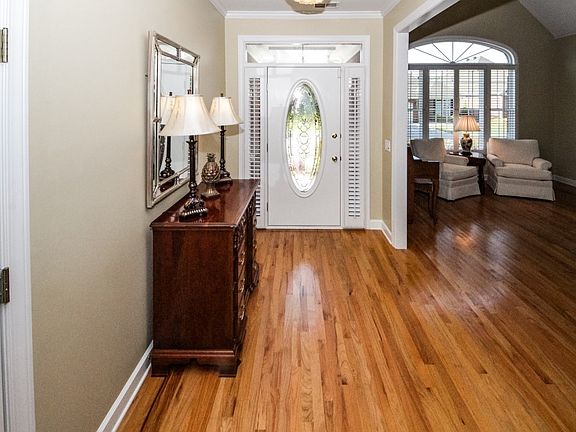 2nd image of 1755 Woodberry Run Dr