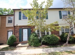 5761 Independence Cir, Alexandria, VA 22312