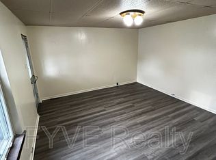 365 Duncan Ave APT 3, Washington, PA