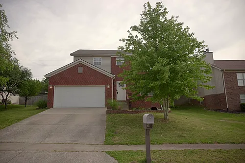 628 John Sutherland Dr Photo 1