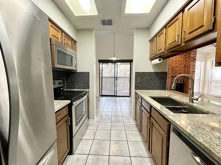 4839 Brandeis St #224 — Photo 8
