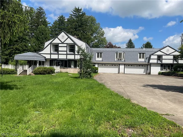 7349 Tippecanoe Rd, Canfield, OH 44406
