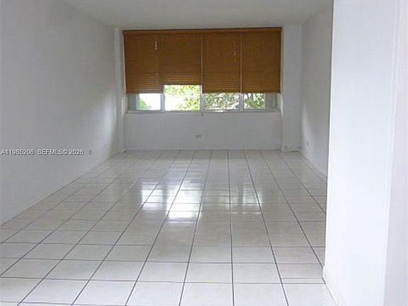 4th image of 7441 Wayne Ave APT 1A