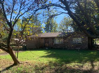 149 Egg Farm Rd, Brookland, AR 72417