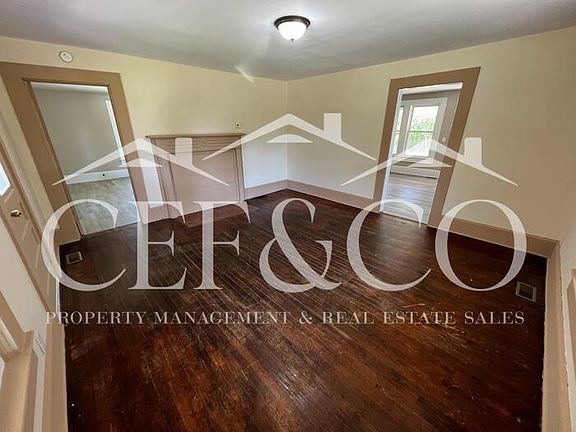 3rd image of 701 Harrison Grove Rd