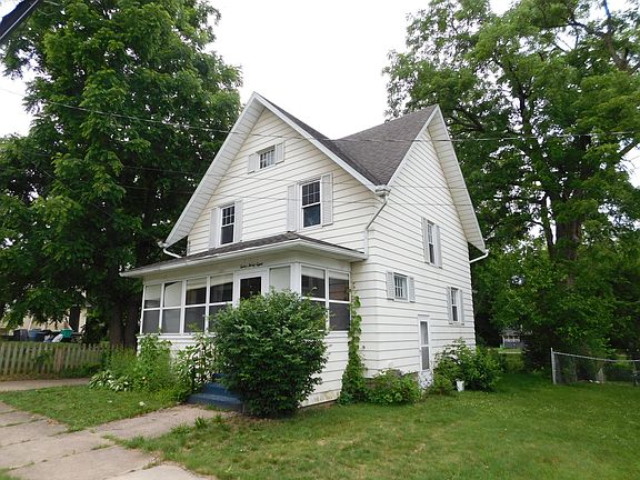 3rd image of 1238 3rd St