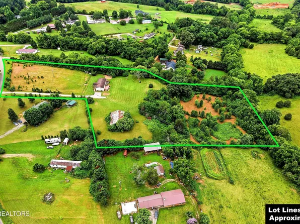 1350 Williamson Chapel Rd, Maryville, TN 37801