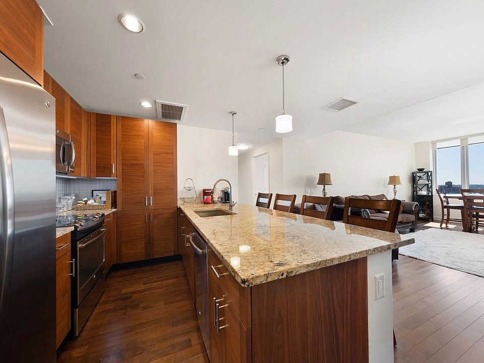 1st image of 10820 71st Ave APT 14A