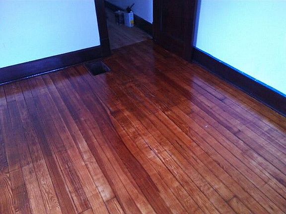 3rd image of 460 W Mechanic St