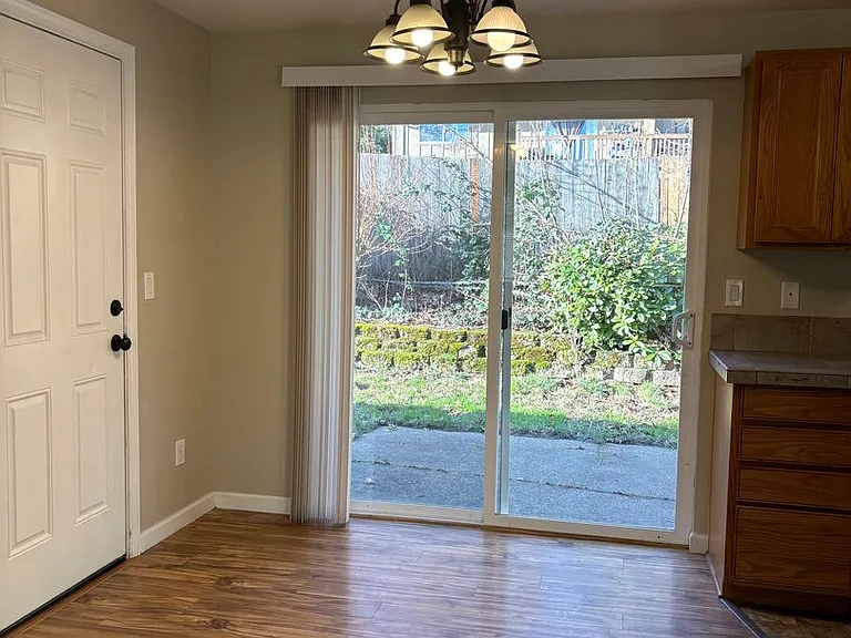10545 SW Tranquil Way — Photo 6