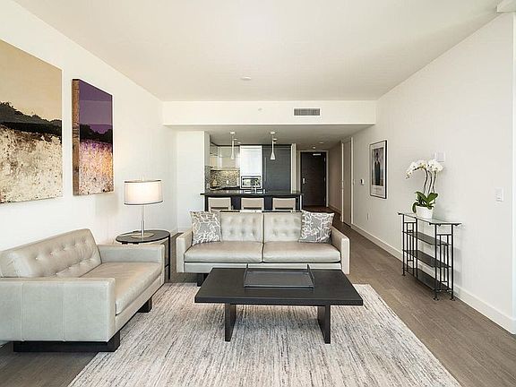 5th image of 435 China Basin St Unit 617