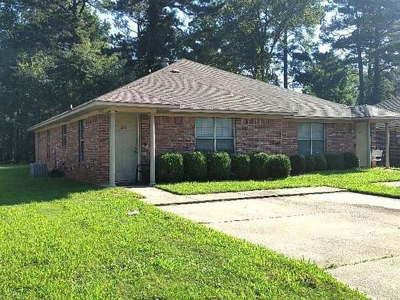 2nd image of 815-81 Elk Cir