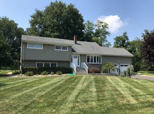 4 Arlene Dr, West Long Branch, NJ