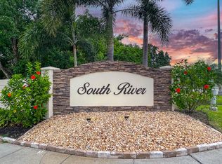 911 SW South River Dr APT 206, Stuart, FL 34997